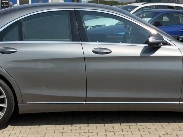 Mercedes-Benz S-Class 2018 photo 2