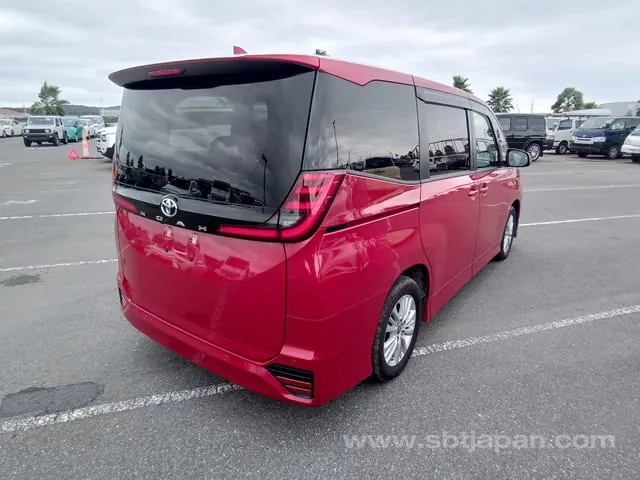 Toyota Noah S G 2023 photo 4