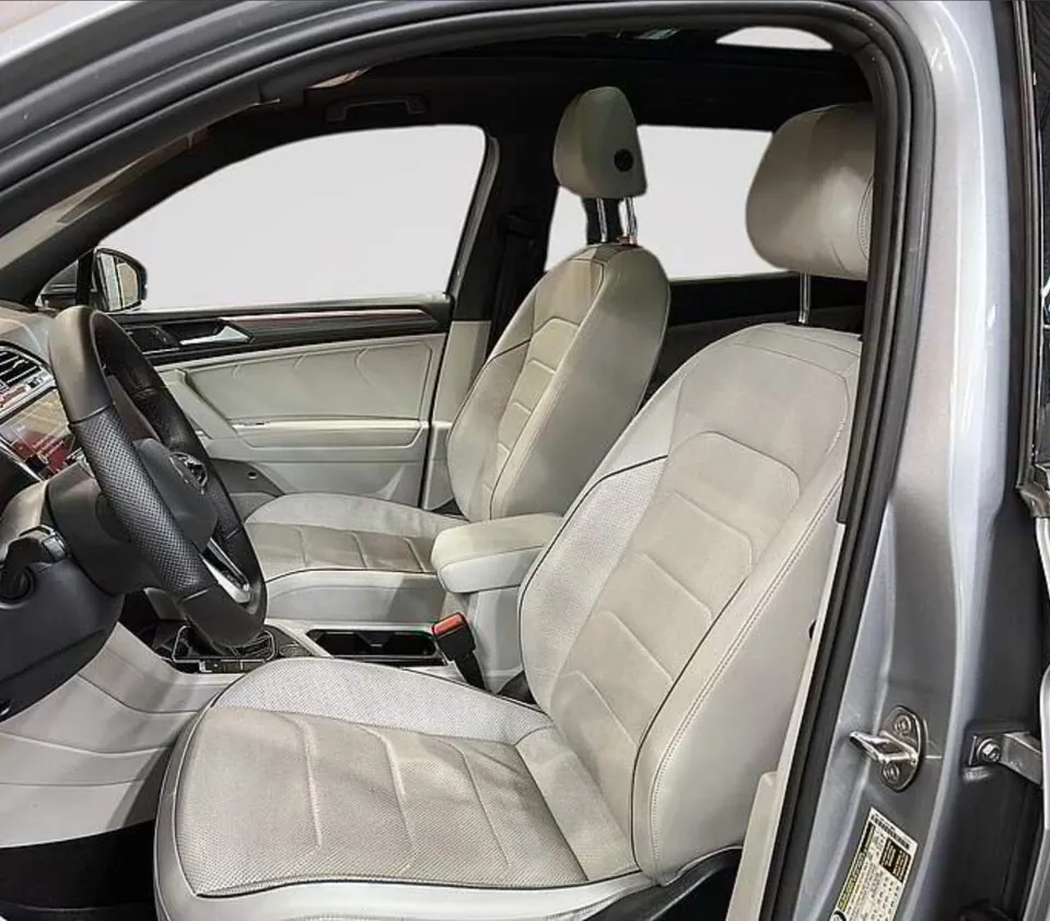 Volkswagen Tiguan 2022 photo 2