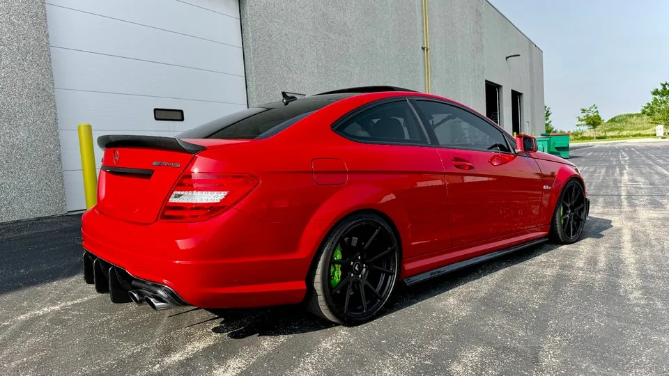Mercedes-Benz C63 Amg 2012 photo 2