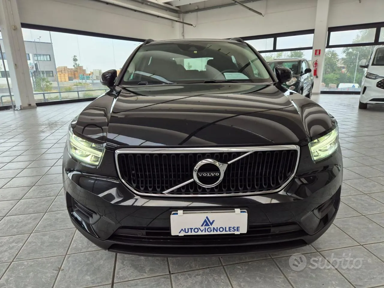 Volvo Xc40 2021 photo 2