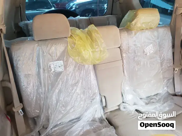 Toyota Prado 2011 photo 2