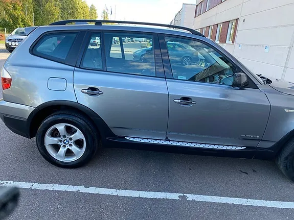 BMW X3 2009 photo 4