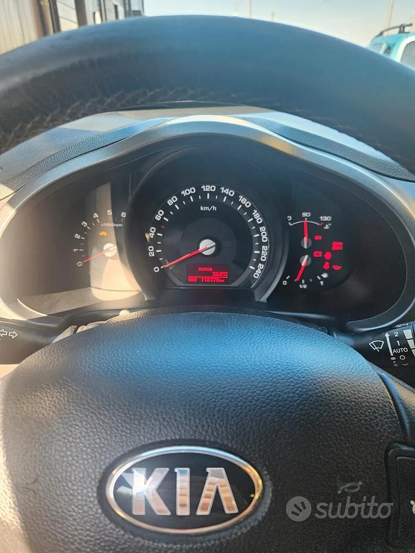 Kia Sportage 2013 photo 5