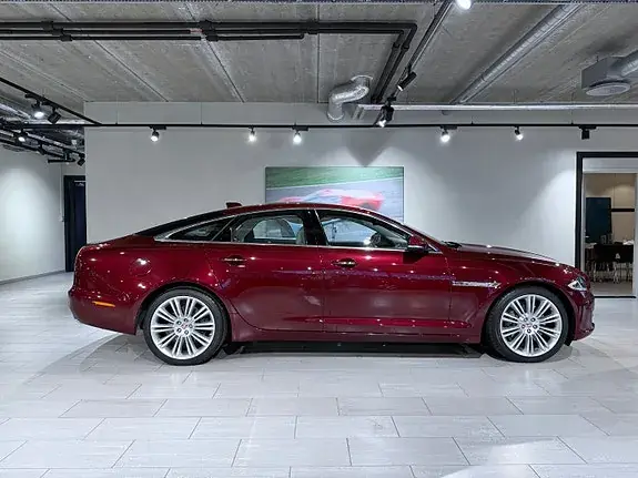 Jaguar Xj 2016 photo 4