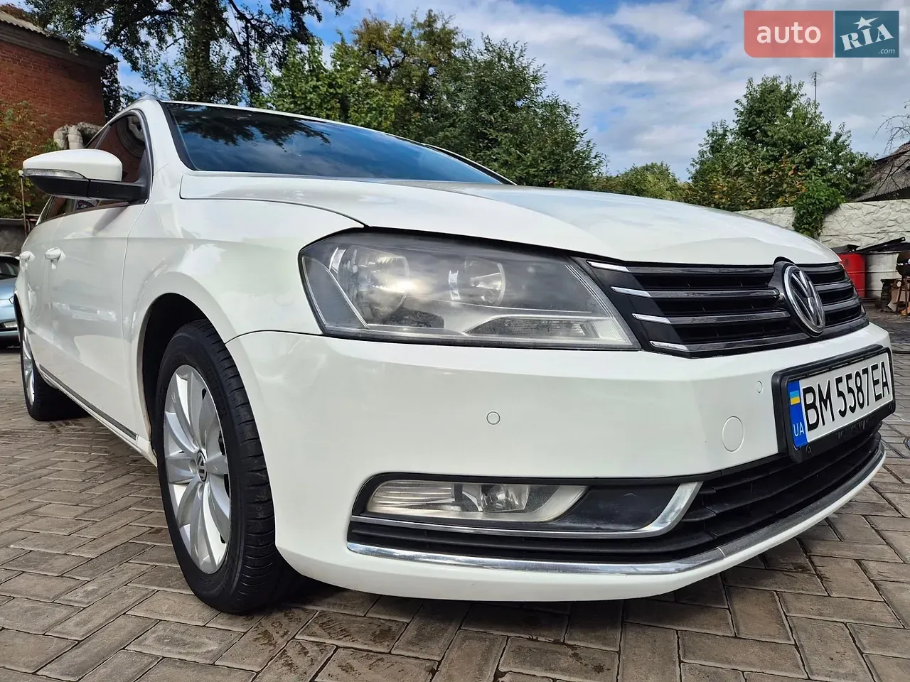 Volkswagen Passat 2012 photo 3