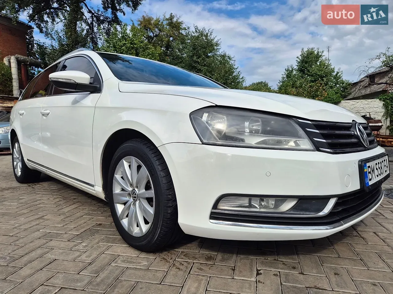 Volkswagen Passat 2012 photo 4