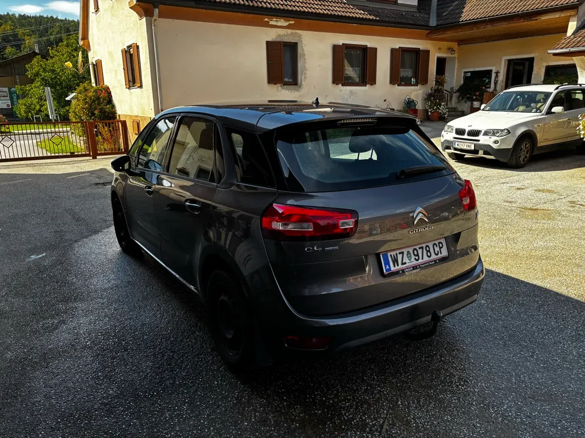 Citroen C4 Picasso 2016 photo 2