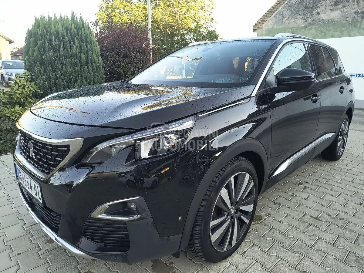 Peugeot 5008