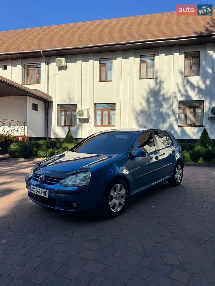 Volkswagen Golf
