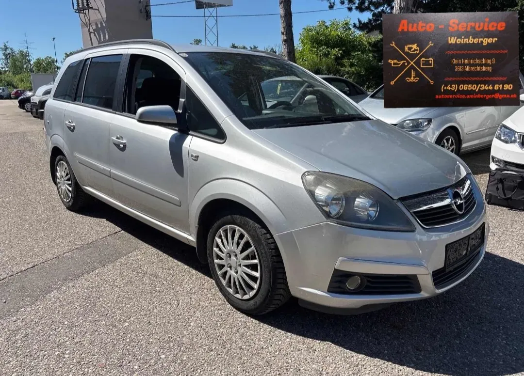 Opel Zafira 2006 photo 2