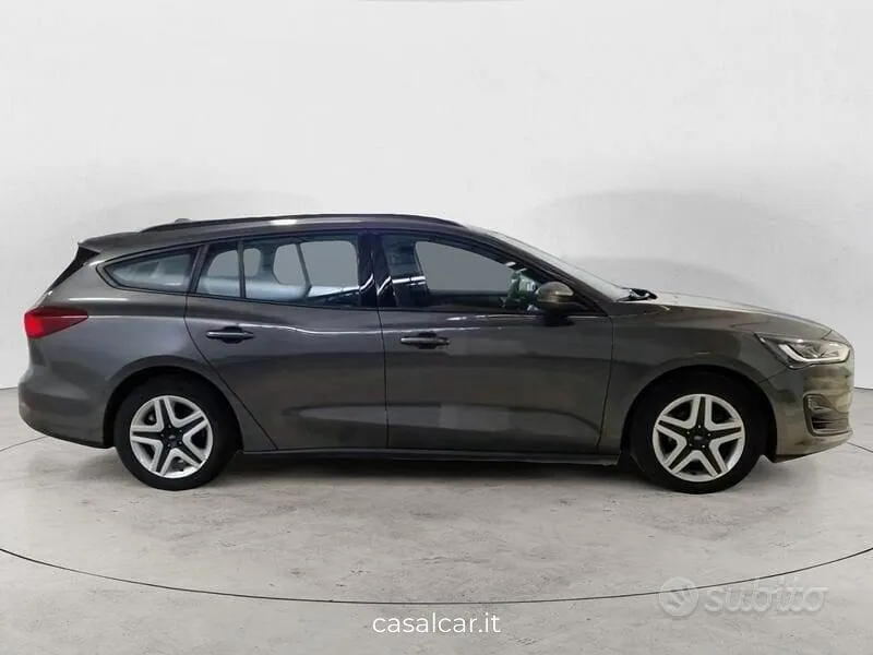Ford Focus 2022 photo 5