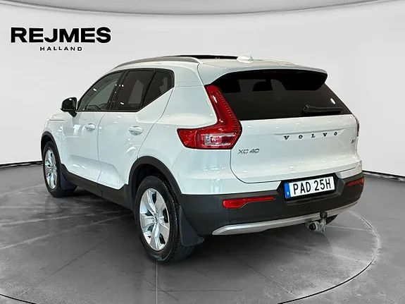 Volvo Xc40 2022 photo 2