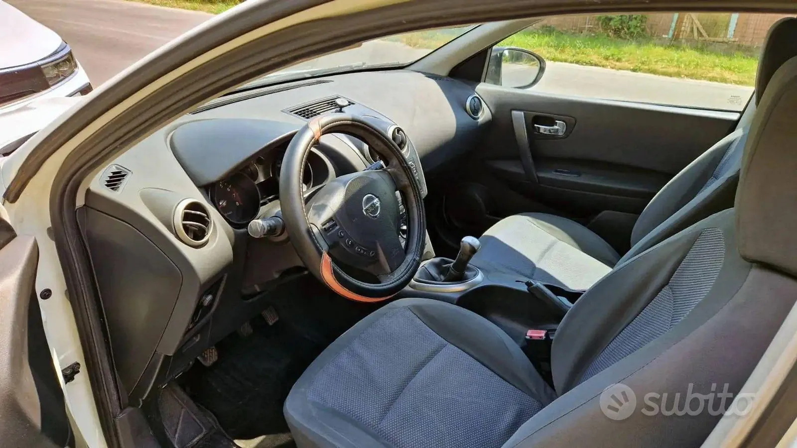 Nissan Qashqai 2009 photo 4