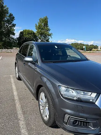Audi Q7 2018 photo 3