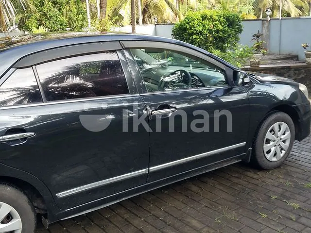 Toyota Premio 2011 photo 2