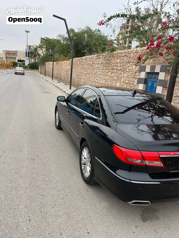 Hyundai Azera 2010 photo 4