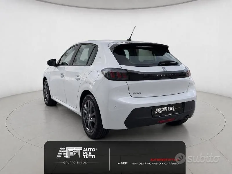 Peugeot 208 2020 photo 4