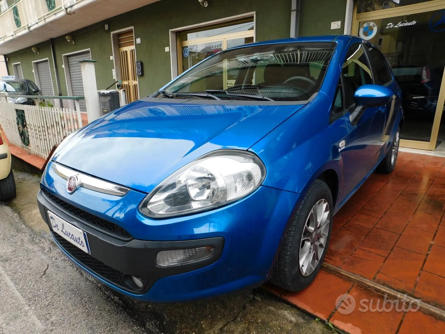 Fiat Punto 2011 photo 3