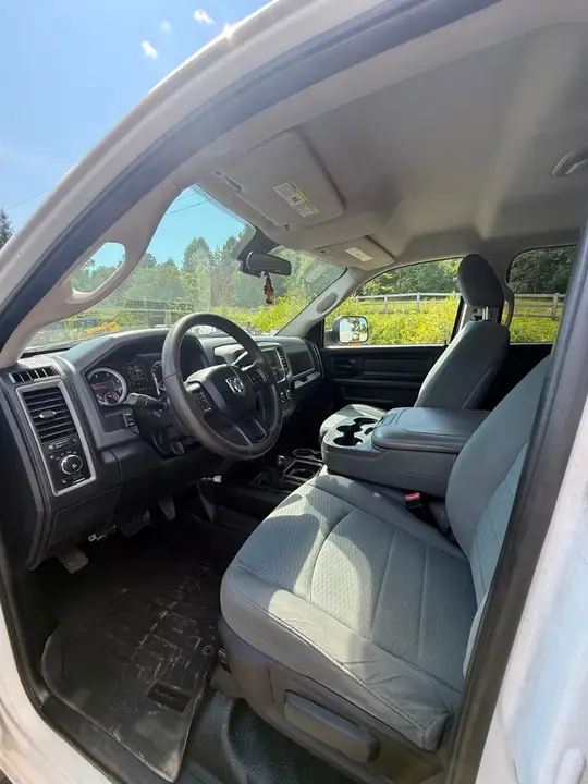 Dodge Ram 3500 2014 photo 3