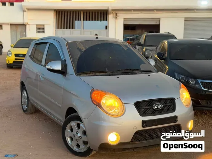 Kia Picanto 2010 photo 2