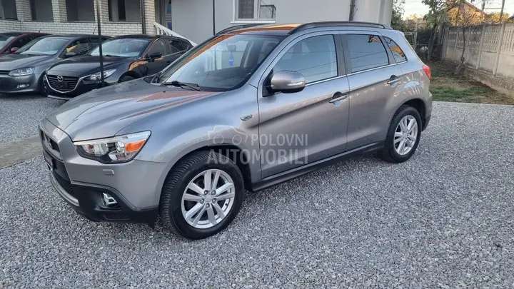 Mitsubishi Asx 2011 photo 5