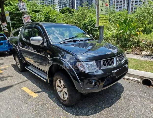 Mitsubishi Triton