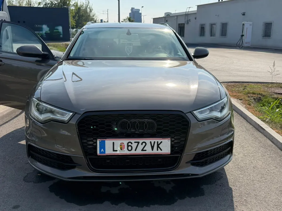 Audi A6 2012 photo 3