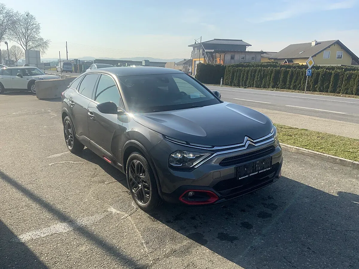 Citroen C4 2022 photo 3