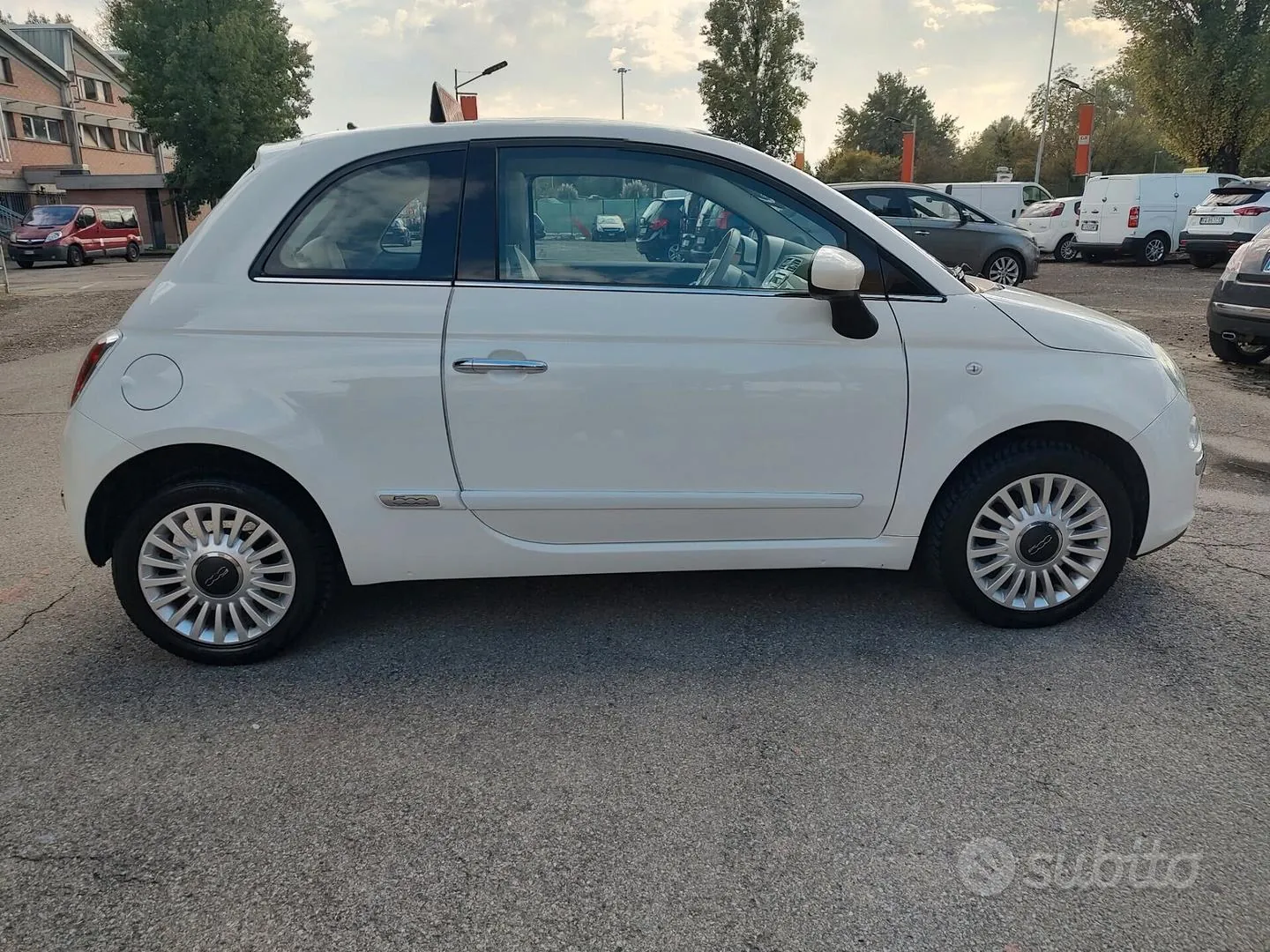 Fiat 500 2010 photo 2