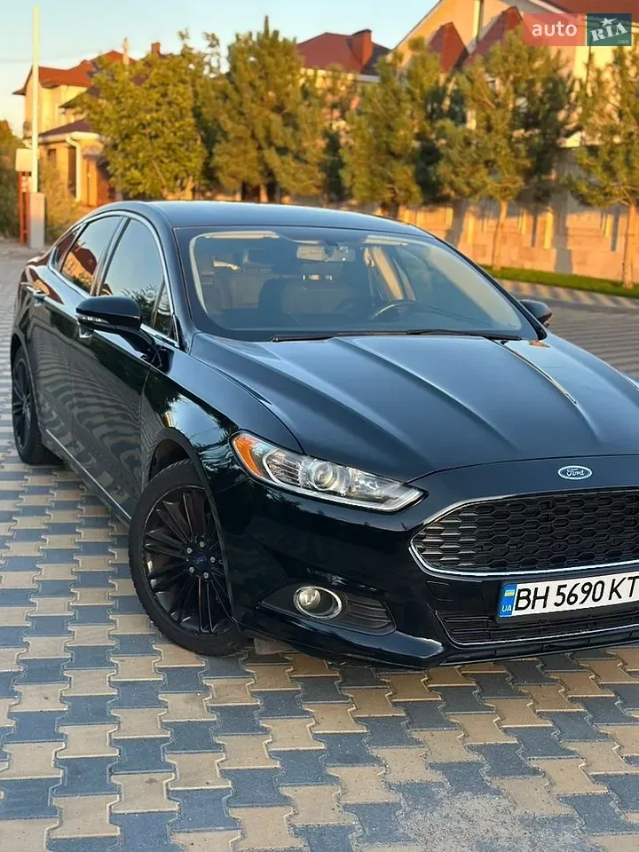 Ford Fusion 2016 photo 2