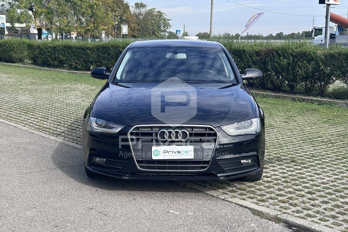 Audi A4 2013 photo 2