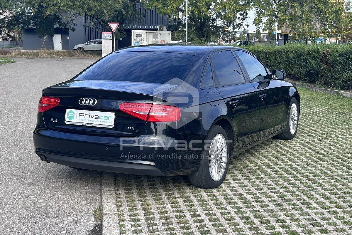 Audi A4 2013 photo 4