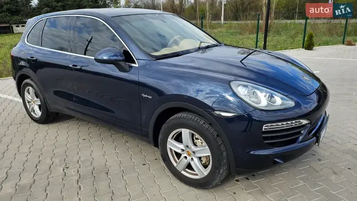 Porsche Cayenne