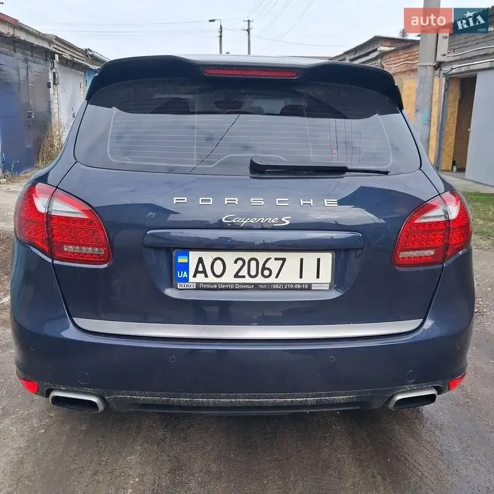 Porsche Cayenne 2010 photo 5
