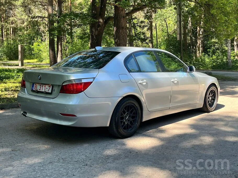BMW 525 2004 photo 5