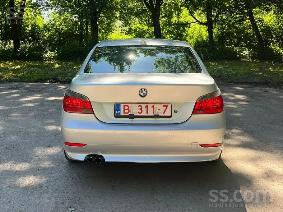BMW 525 2004 photo 4