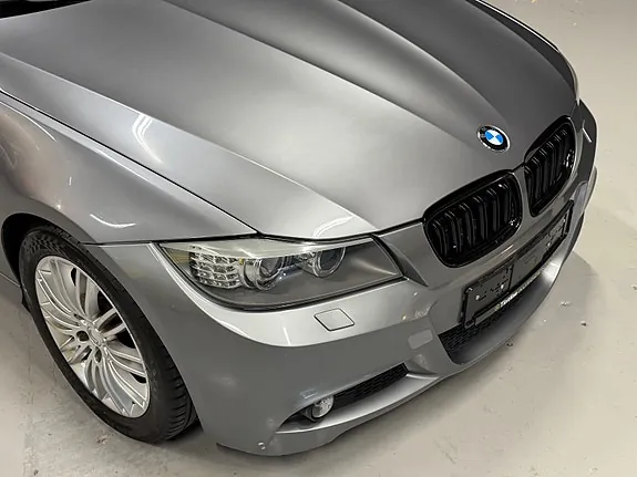 BMW 316I 2010 photo 2