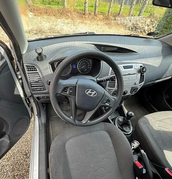 Hyundai I20 2012 photo 4