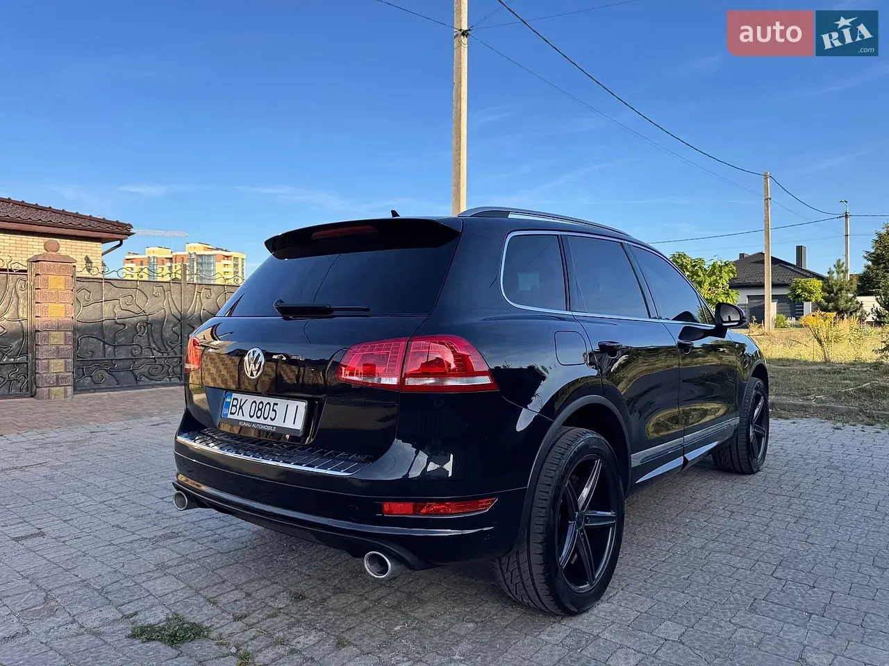 Volkswagen Touareg 2012 photo 3