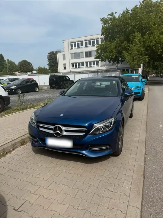 Mercedes-Benz C180
