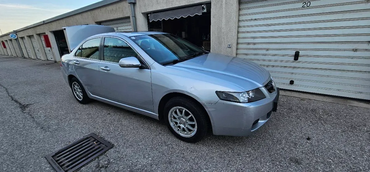 Honda Accord 2003 photo 3