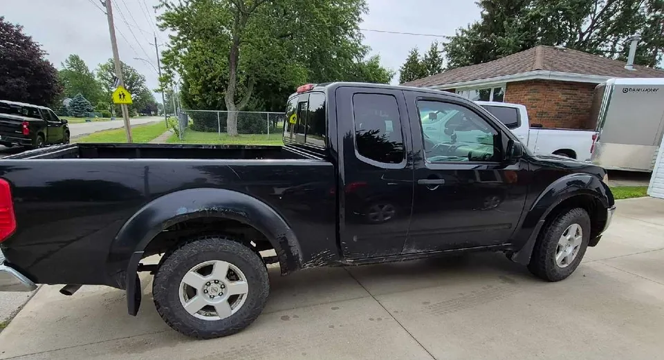 Nissan Frontier 2007 photo 4