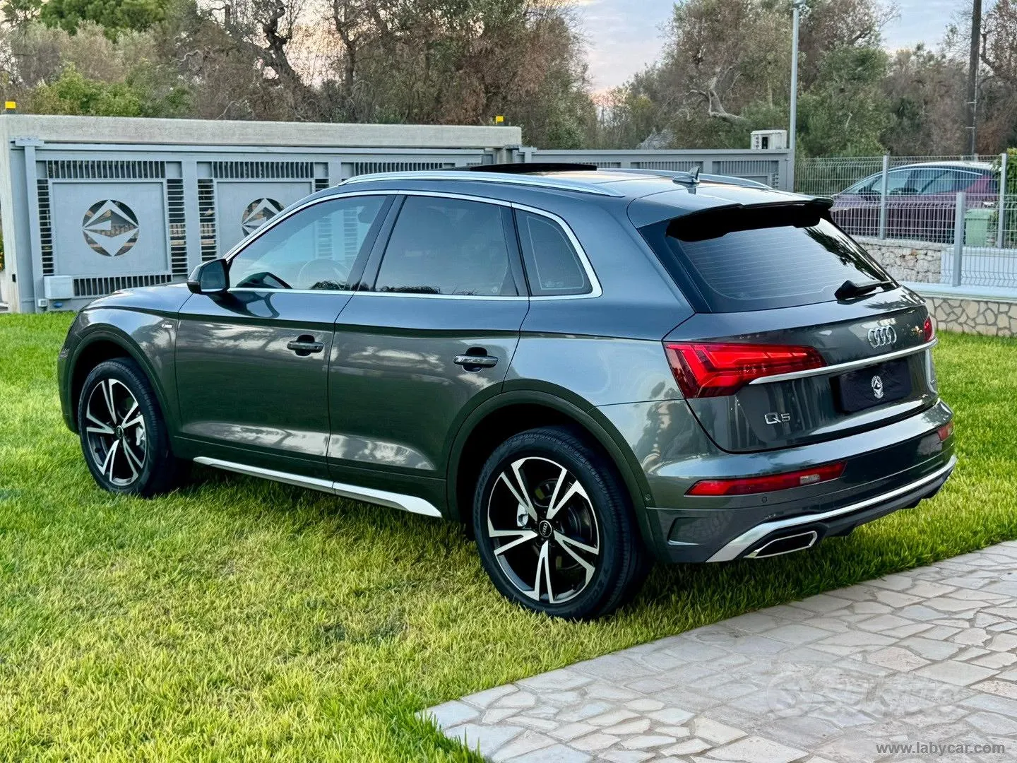 Audi Q5 2022 photo 4