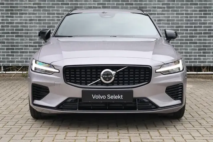 Volvo V60 2026 photo 3