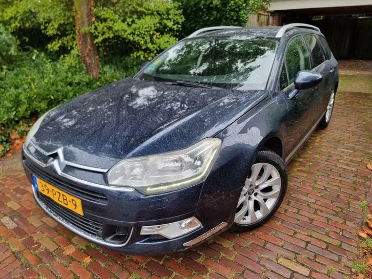 Citroen C5 2011 photo 3