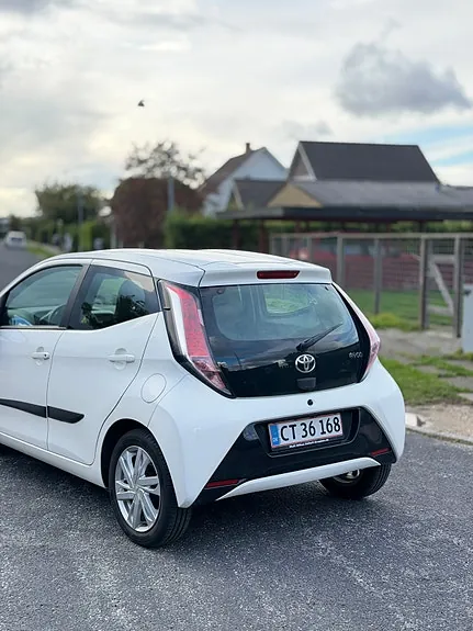 Toyota Aygo 2014 photo 3