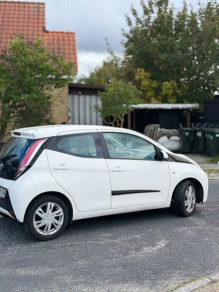 Toyota Aygo 2014 photo 4