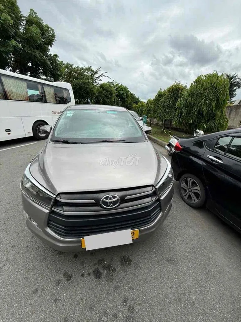 Toyota Innova 2018 photo 2