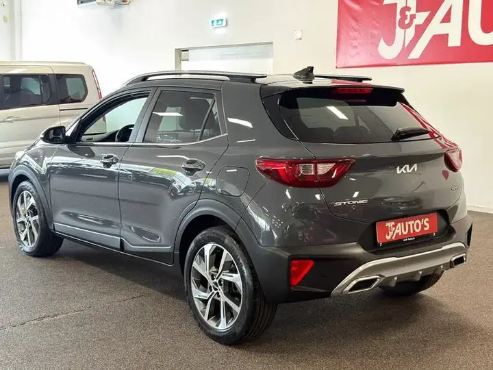 Kia Stonic 2022 photo 3